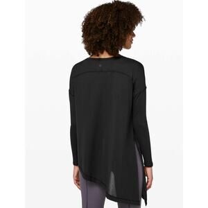 NWOT Lululemon To The Point Long Sleeve - 8